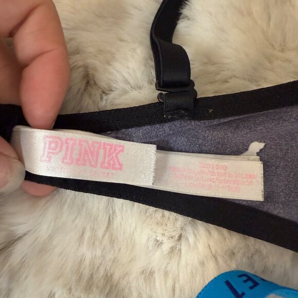 Set of 2 Victoria's Secret; Black Dog Print & Blue Push-Up Bras Sz 32D - Picture 4 of 6